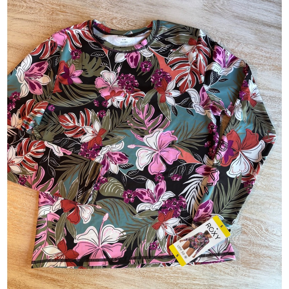 NWT Roxy Rash Guard Women SMALL Pink New Floral Long Sleeve UPF 50 Tropical TOP